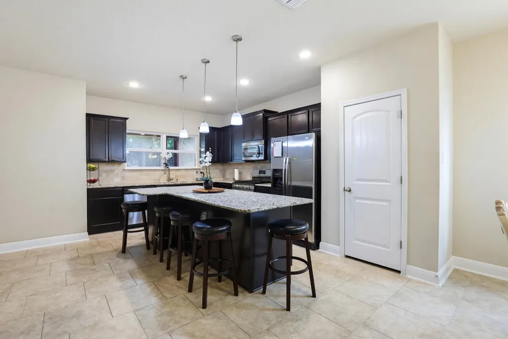 5744 Mckinney Falls San Antonio TX 78253