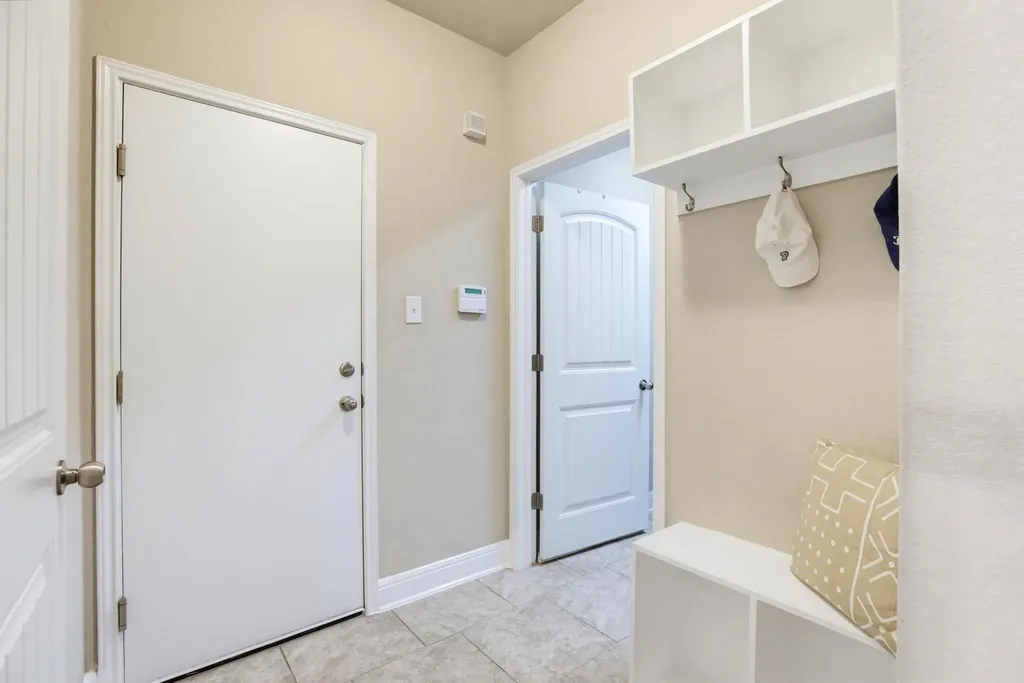 5744 Mckinney Falls San Antonio TX 78253