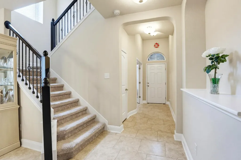 5744 Mckinney Falls San Antonio TX 78253