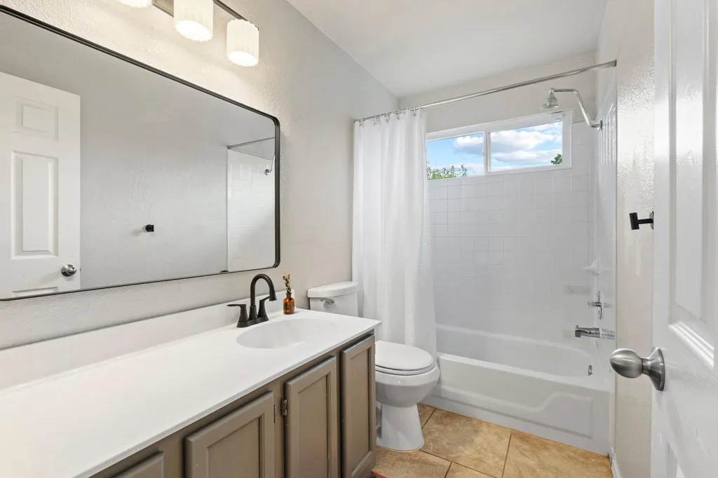 4008 Licorice Lane Austin TX 78728