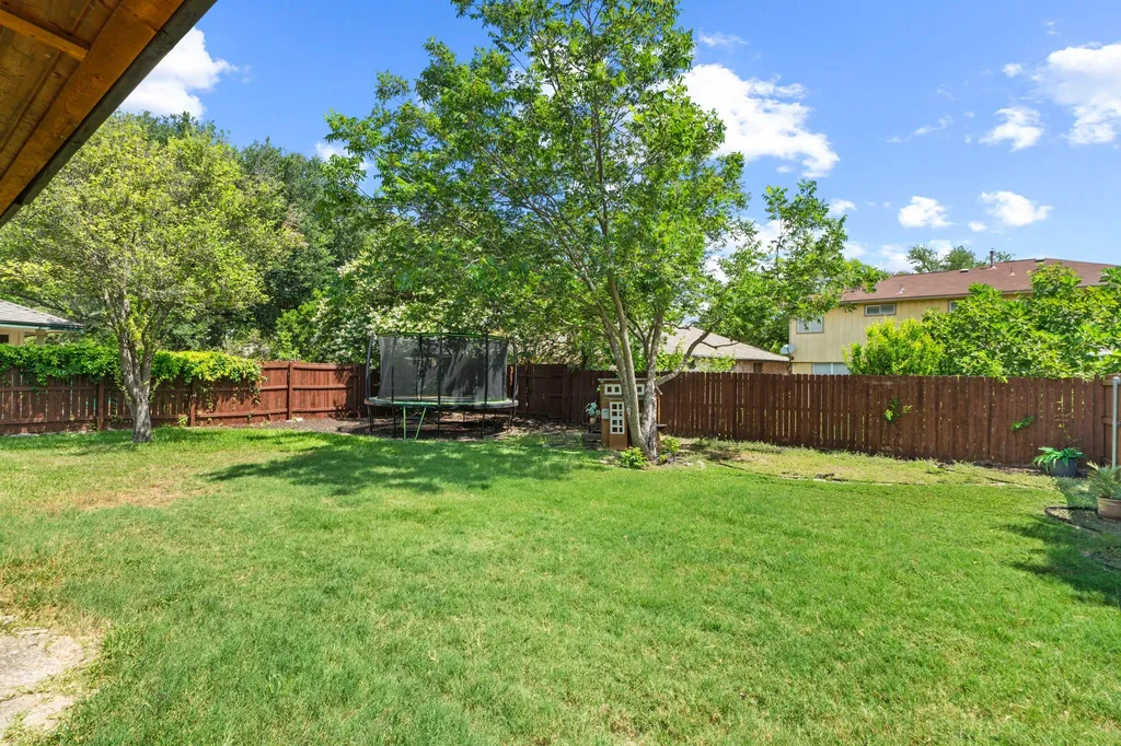 4008 Licorice Lane Austin TX 78728