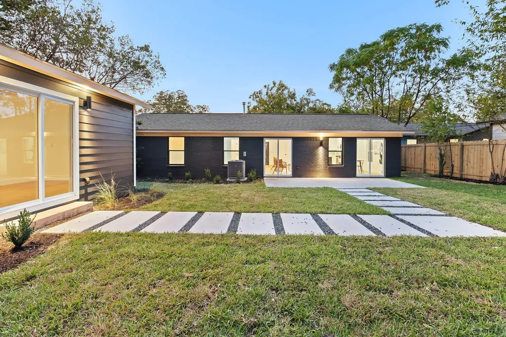 8305 Briarwood Lane Austin TX 78757