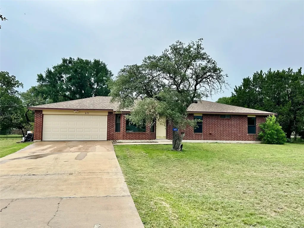 677 County Road 3081 Center Lampasas TX 76550