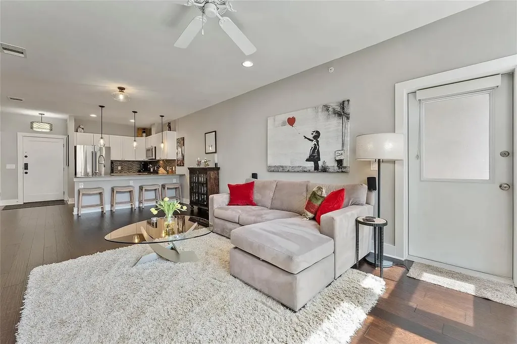908 Nueces Street Austin TX 78701