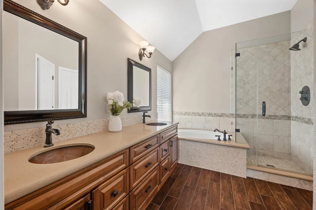 6104 Colina Lane Austin TX 78759