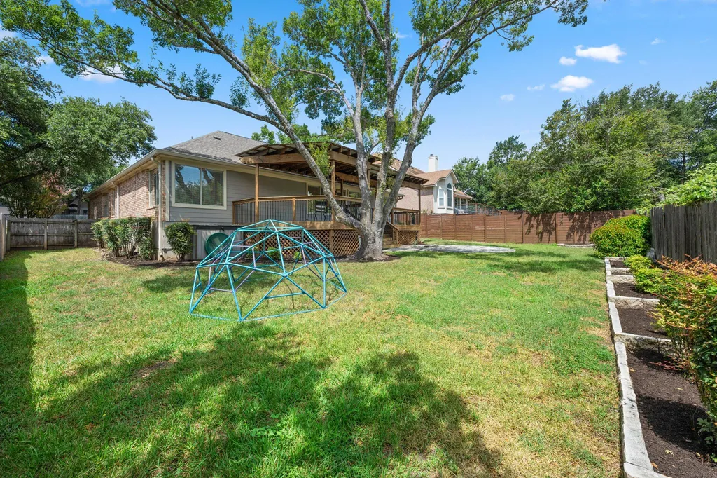 6104 Colina Lane Austin TX 78759