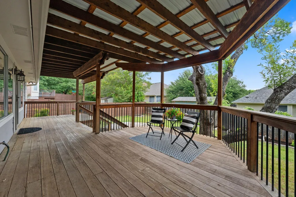 6104 Colina Lane Austin TX 78759