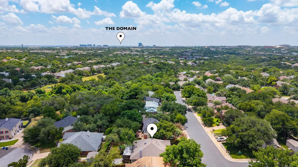 6104 Colina Lane Austin TX 78759