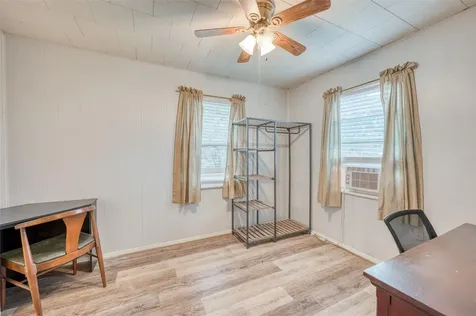 204 W Lakeshore Drive Sunrise Beach Village TX 78643