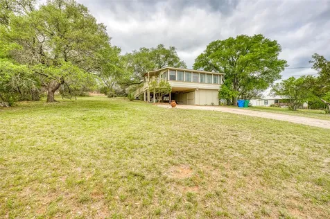 204 W Lakeshore Drive Sunrise Beach Village TX 78643