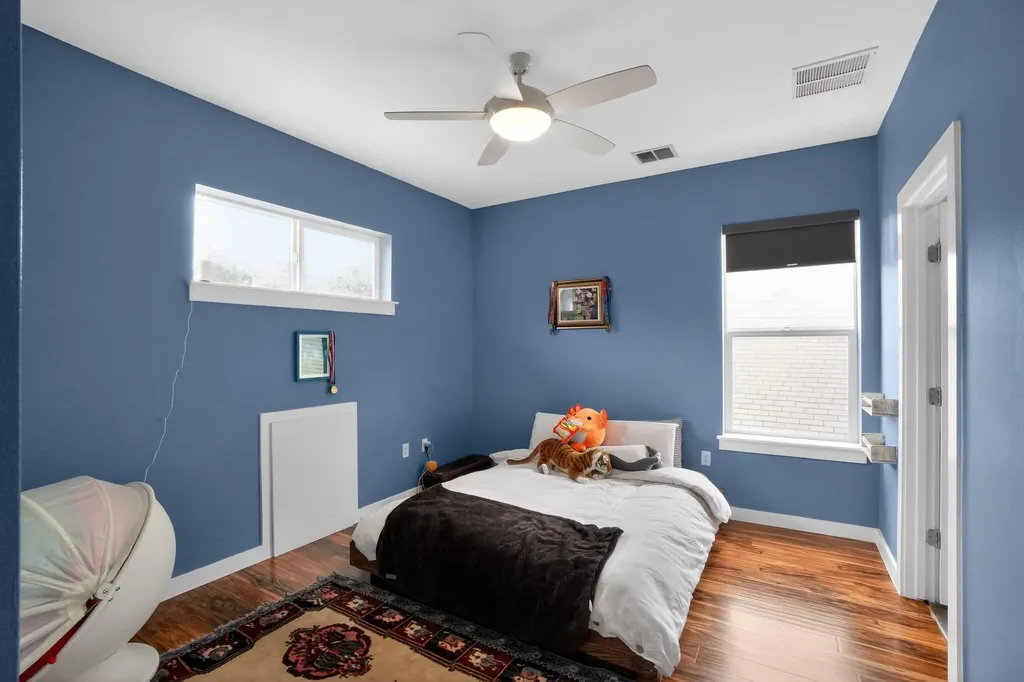 301 W Stassney Lane Austin TX 78745