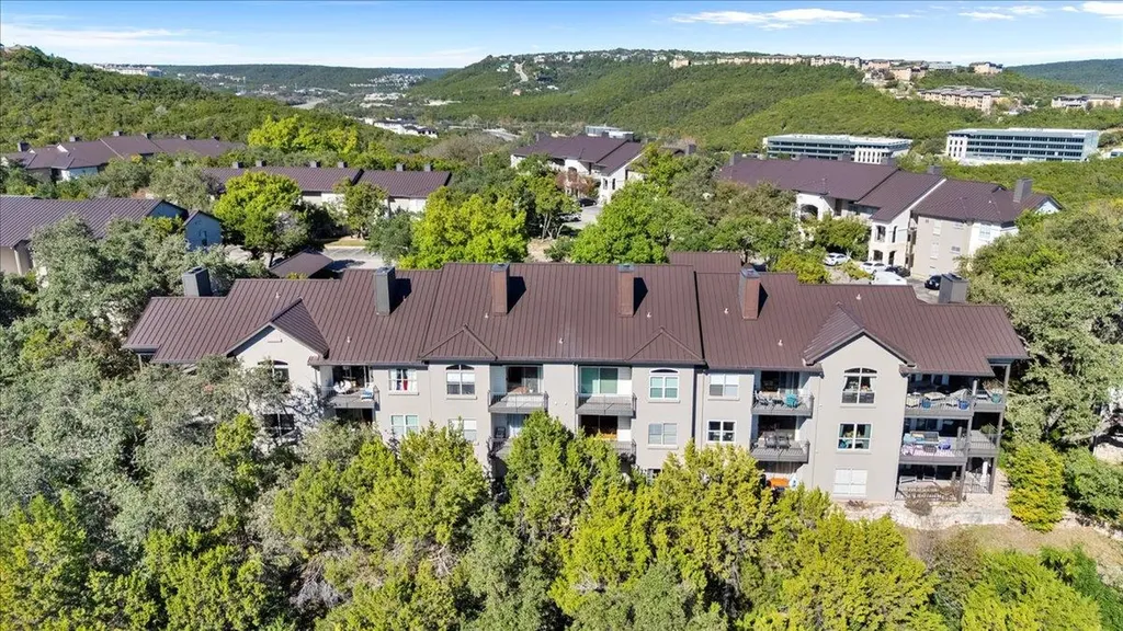 6000 Shepherd Mountain Cove Austin TX 78730