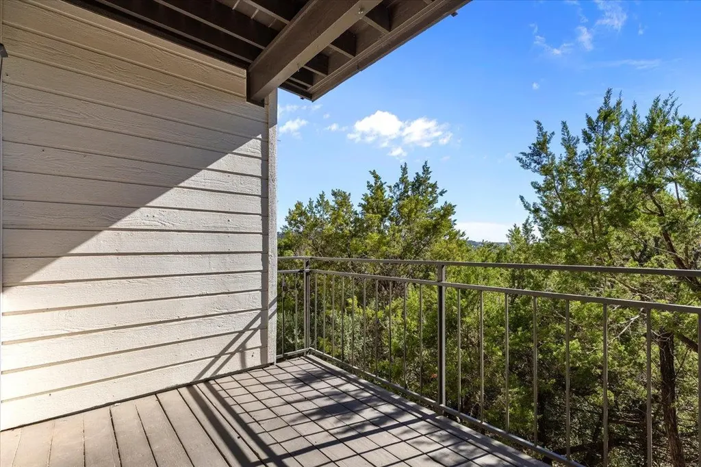6000 Shepherd Mountain Cove Austin TX 78730