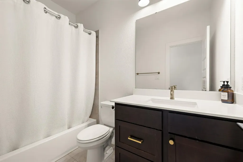 1409 Golden Celebration Bend Leander TX 78641