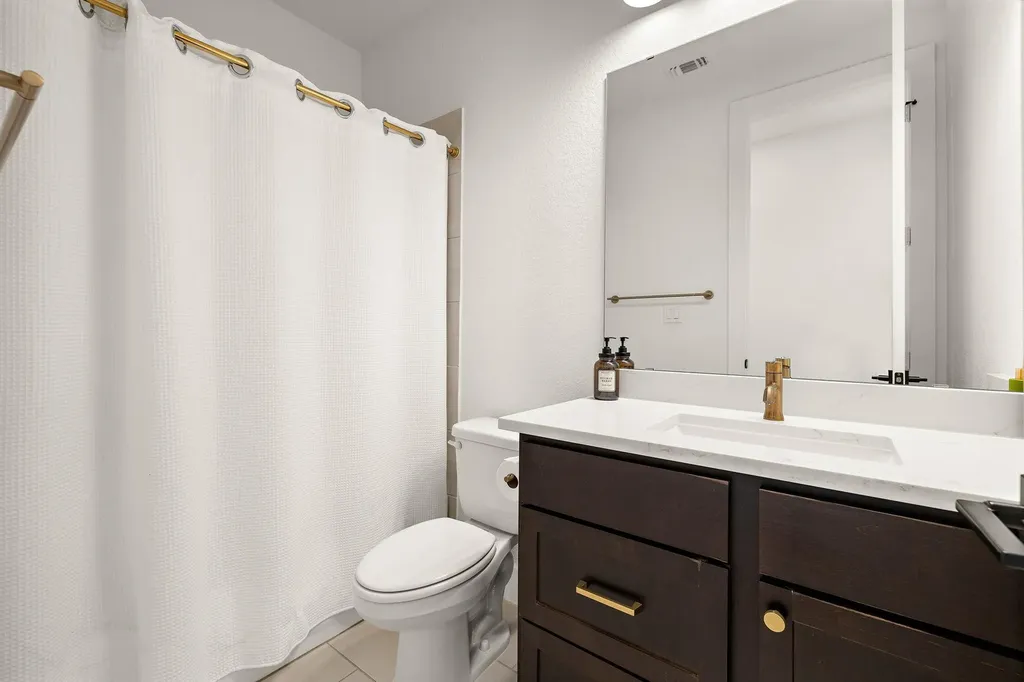 1409 Golden Celebration Bend Leander TX 78641