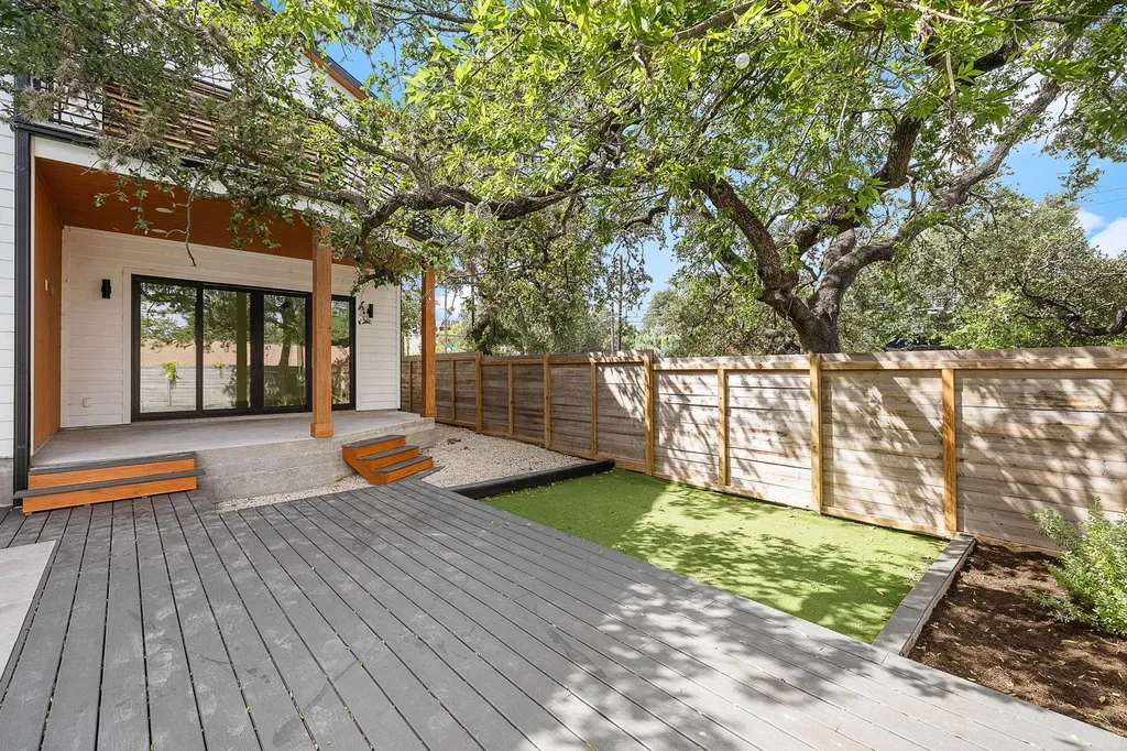 2316 Euclid Avenue Austin TX 78704