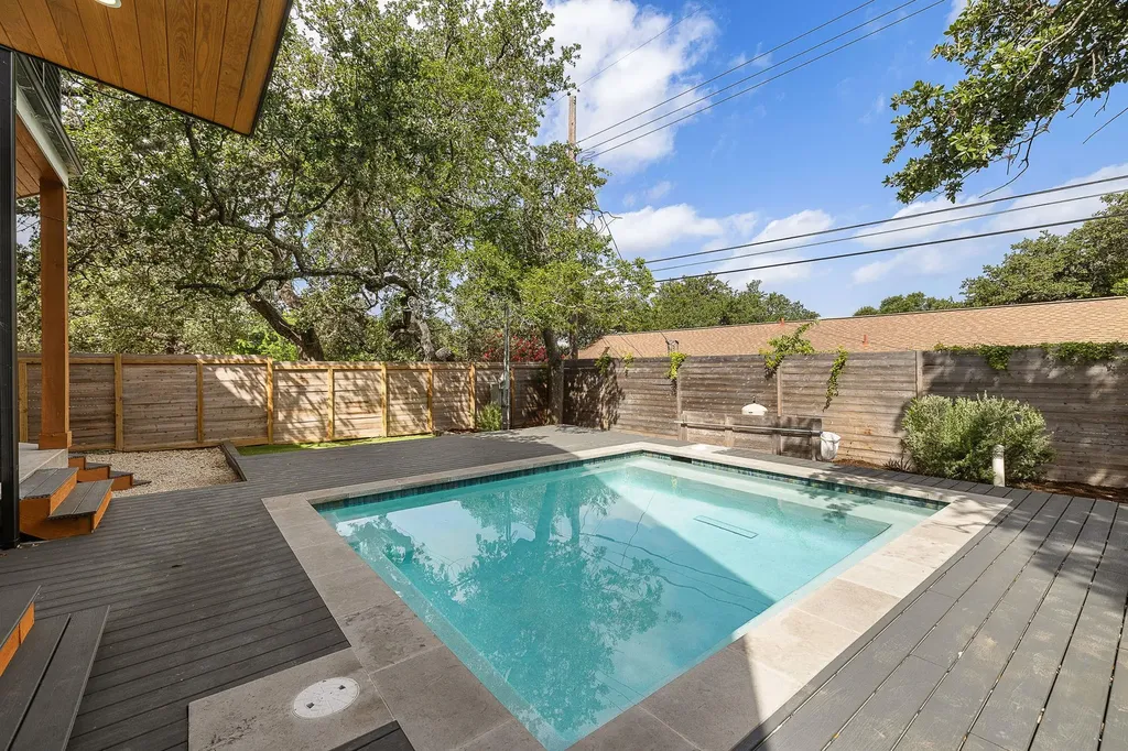 2316 Euclid Avenue Austin TX 78704