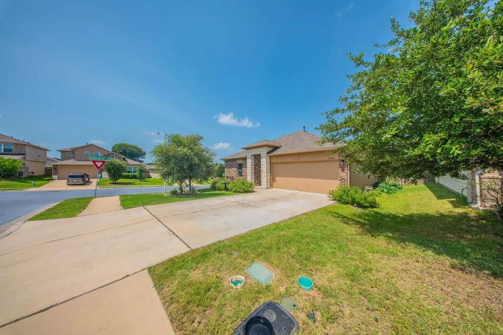 6712 May Shower Drive Austin TX 78744