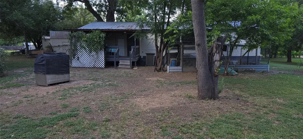 2002 Citation Drive Del Valle TX 78617