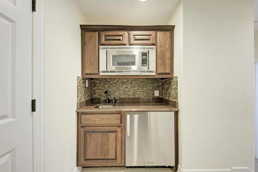 12801 Arbor Lake Cove Austin TX 78732