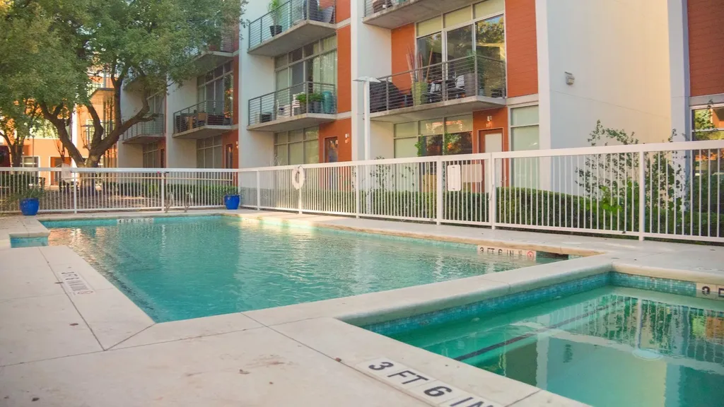 2301 S 5th Street Austin TX 78704
