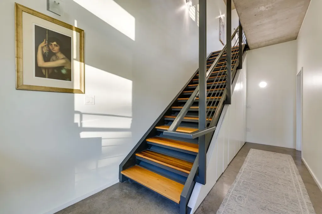 2301 S 5th Street Austin TX 78704