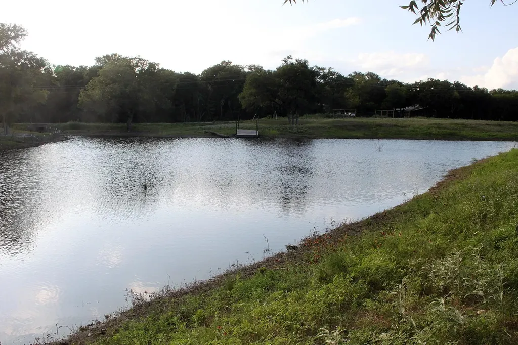900 Old Lytton Springs Road Lockhart TX 78644