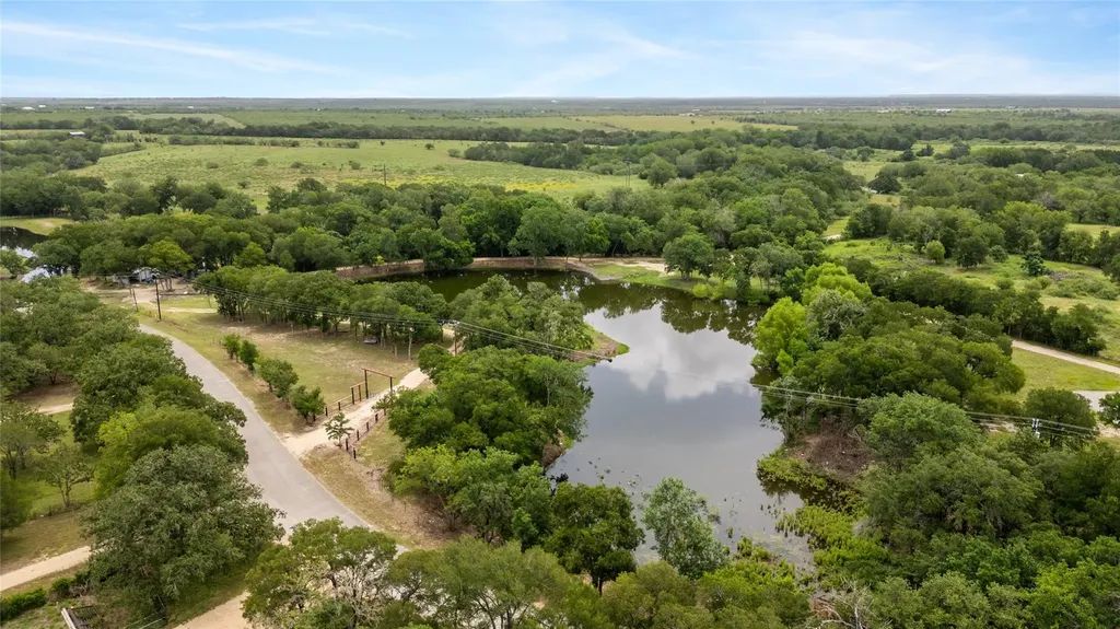 900 Old Lytton Springs Road Lockhart TX 78644