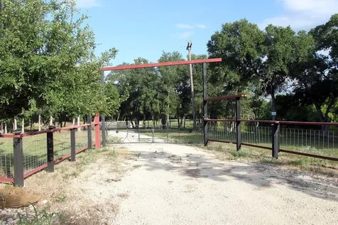 900 Old Lytton Springs Road Lockhart TX 78644