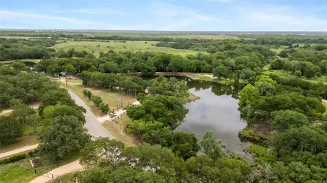 900 Old Lytton Springs Road Lockhart TX 78644