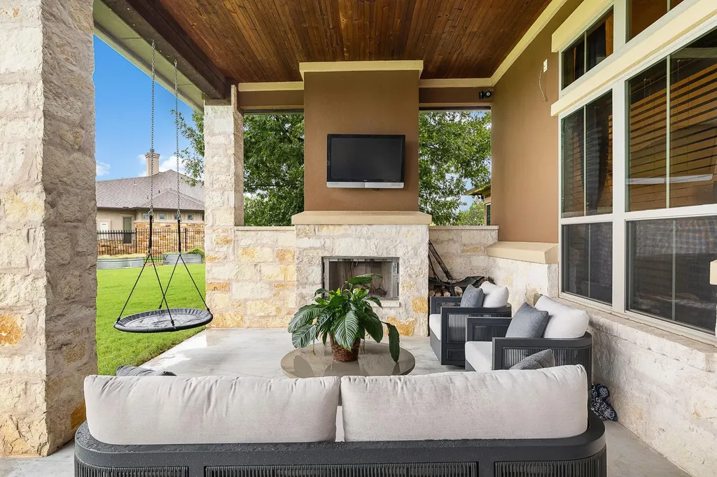 201 Eagle Valley Lane Liberty Hill TX 78642