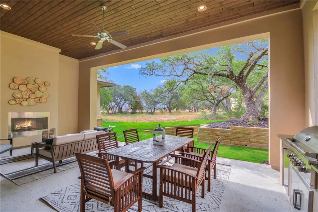 159 Reata Way Dripping Springs TX 78620