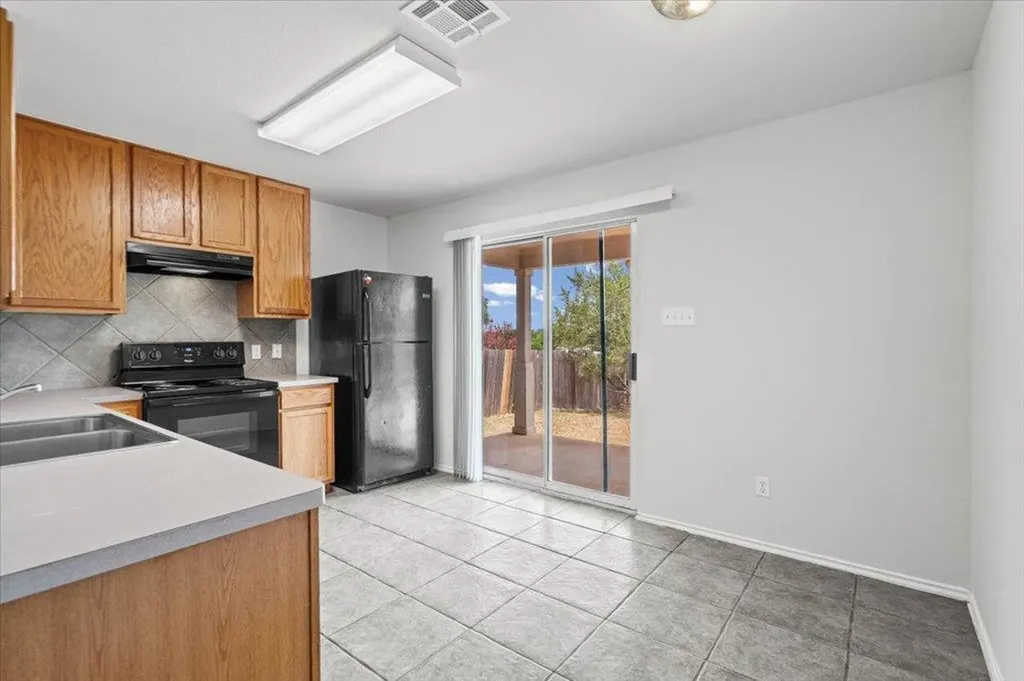 610 Sherry Drive Leander TX 78641