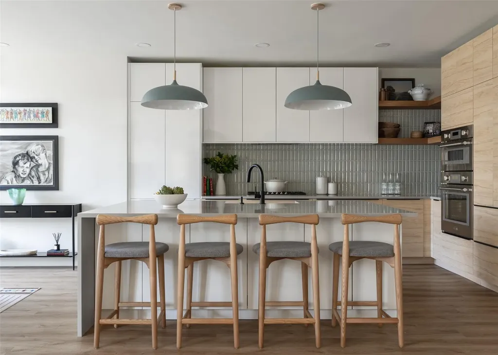 1600 Barton Springs Road Austin TX 78704