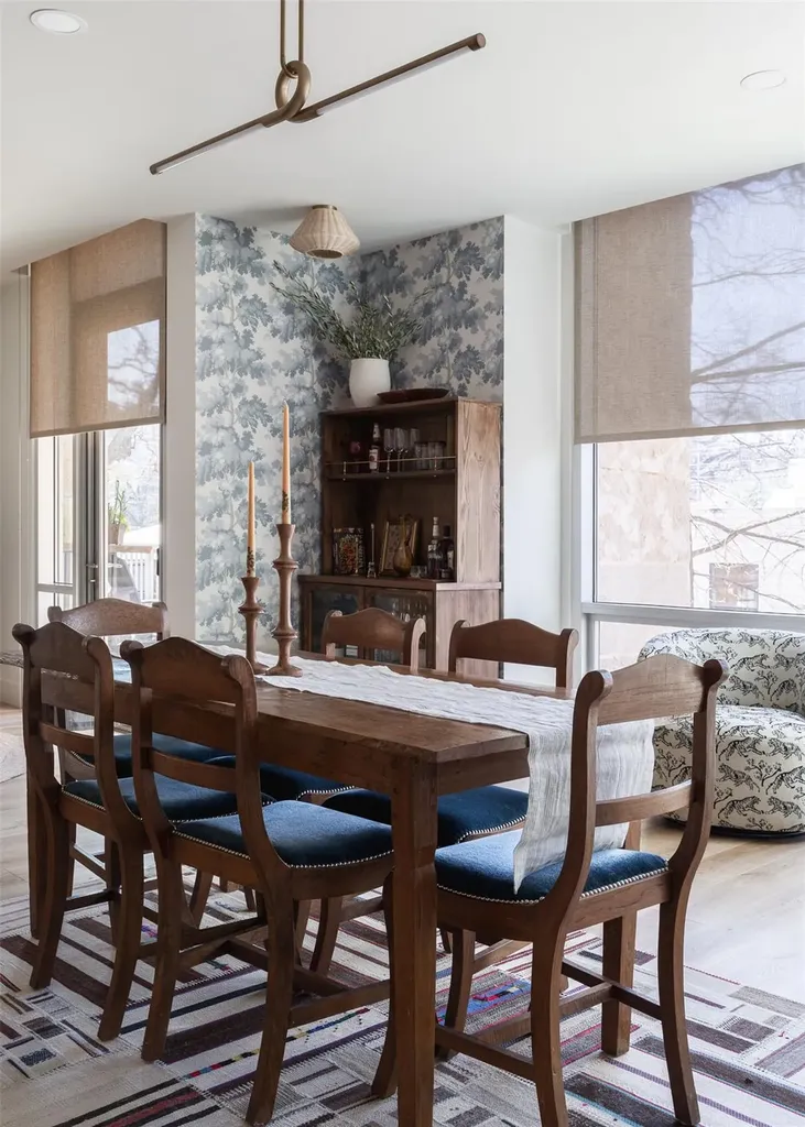 1600 Barton Springs Road Austin TX 78704
