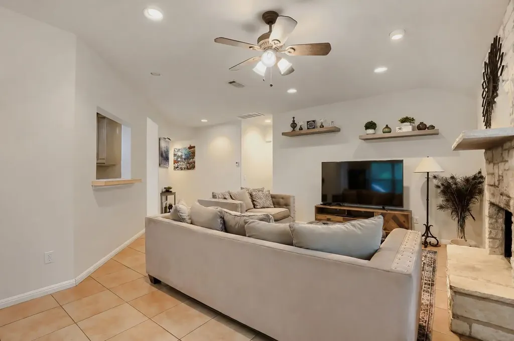 2001 Rain Water Drive Austin TX 78734