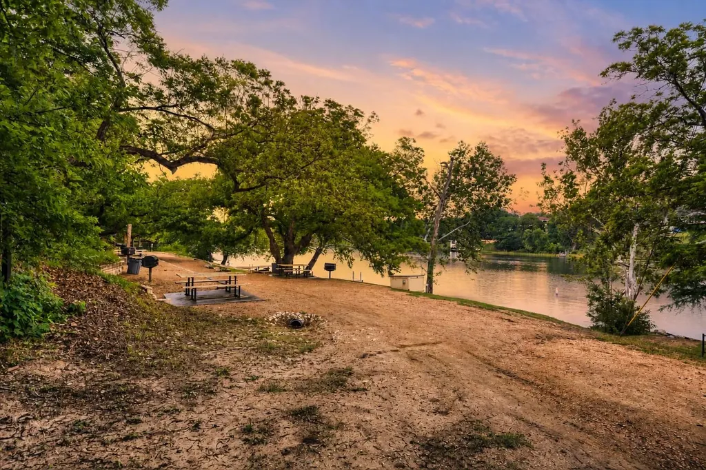 2001 Rain Water Drive Austin TX 78734
