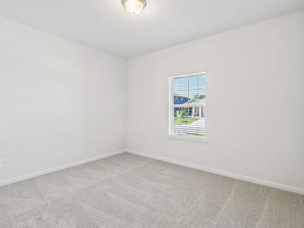 110 Cassins Nest Cedar Creek TX 78612