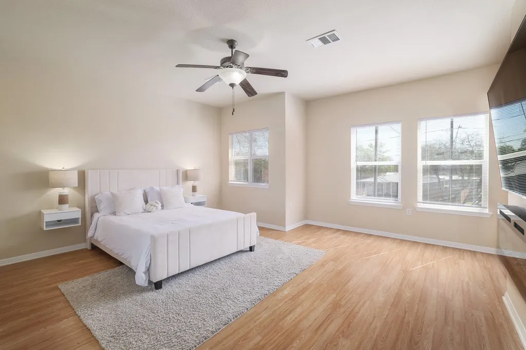 1178 Bedford Street Austin TX 78702