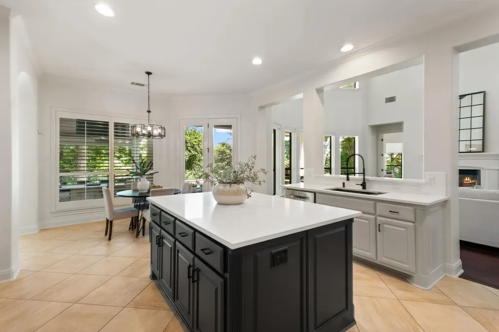 11904 Bristlewood Cove Austin TX 78732