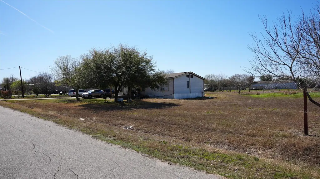 7113 Maverick Court Buda TX 78610