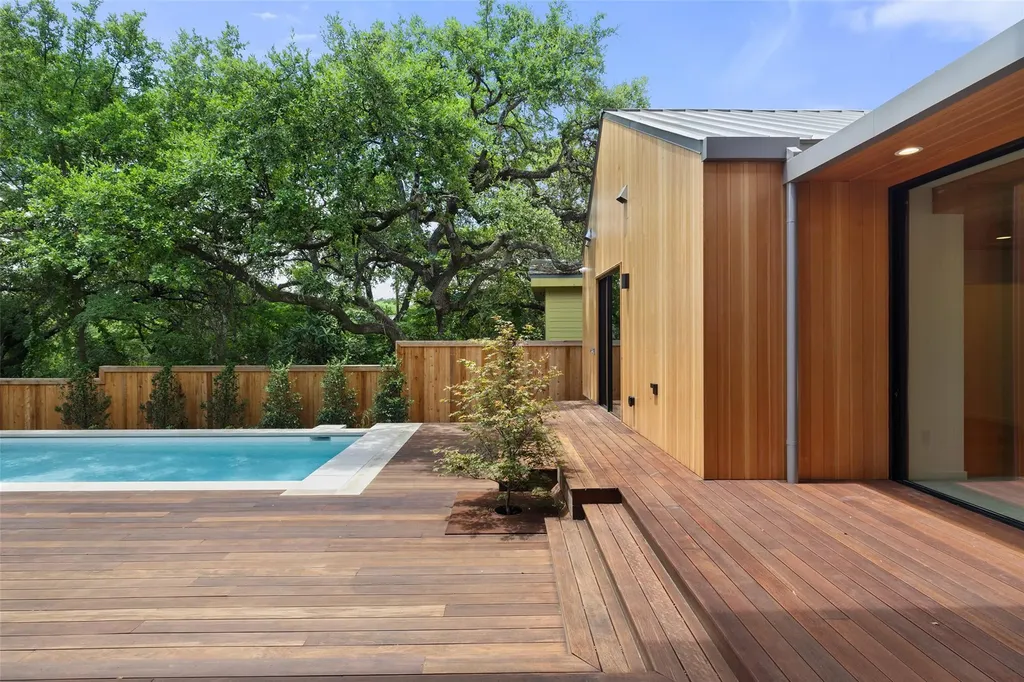 1319 Bonham Terrace Austin TX 78704