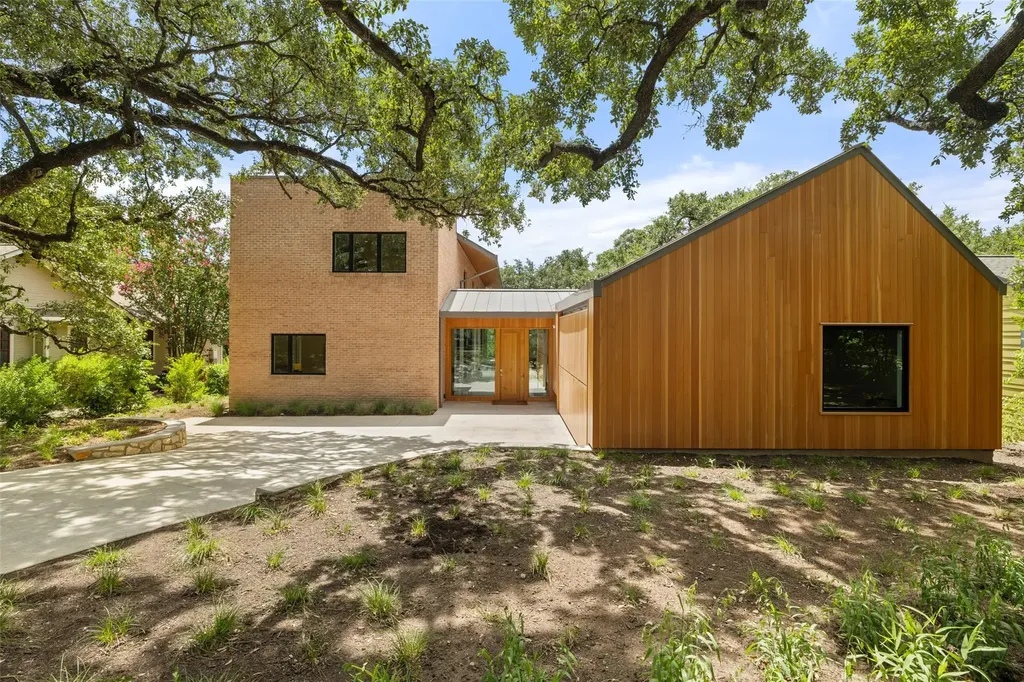 1319 Bonham Terrace Austin TX 78704