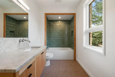 1319 Bonham Terrace Austin TX 78704