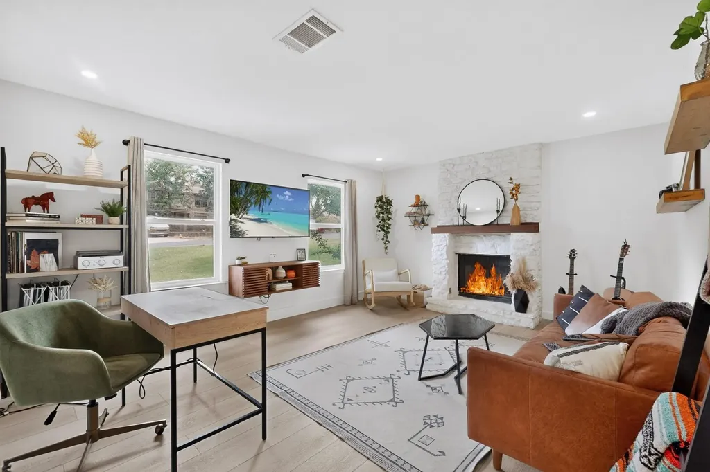 7402 Gaines Mill Lane Austin TX 78745