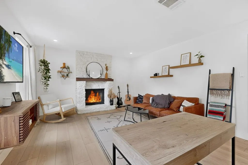 7402 Gaines Mill Lane Austin TX 78745