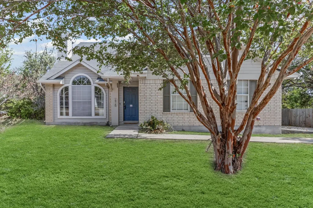 1910 Ireland Drive Leander TX 78641