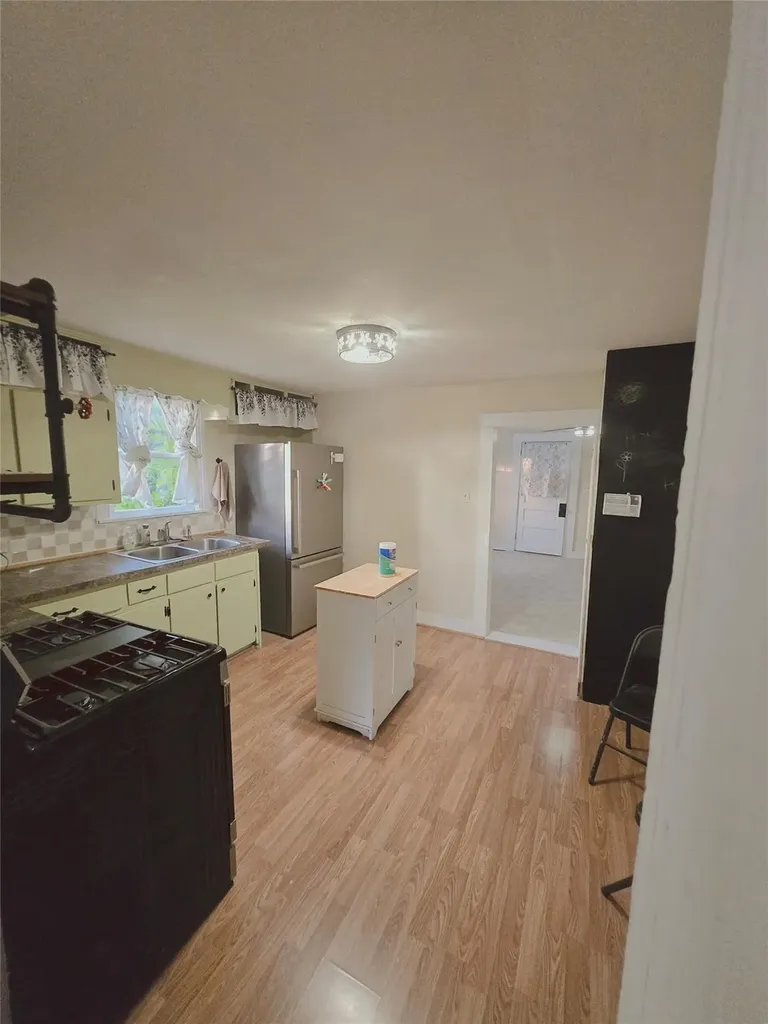 404 N Hill Street Itasca TX 76055