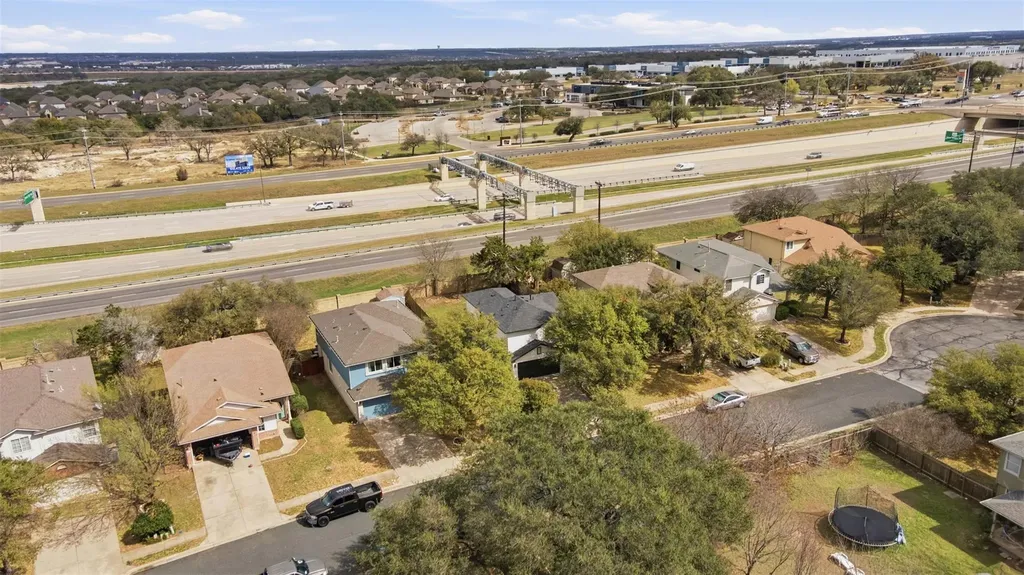 1606 Rossport Bend Leander TX 78641