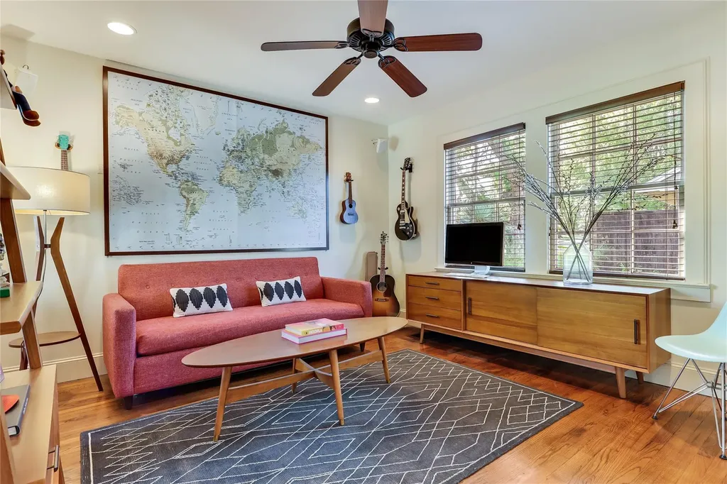 4705 Fairview Drive Austin TX 78731